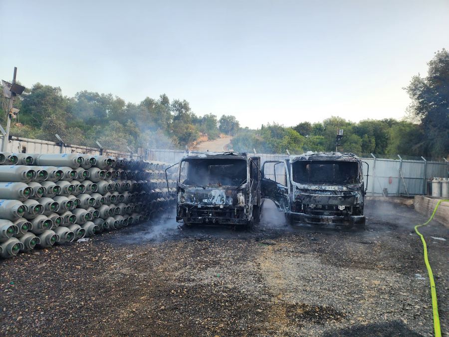 دالية الكرمل.حريق كبير في شاحنات وخزانات للغاز